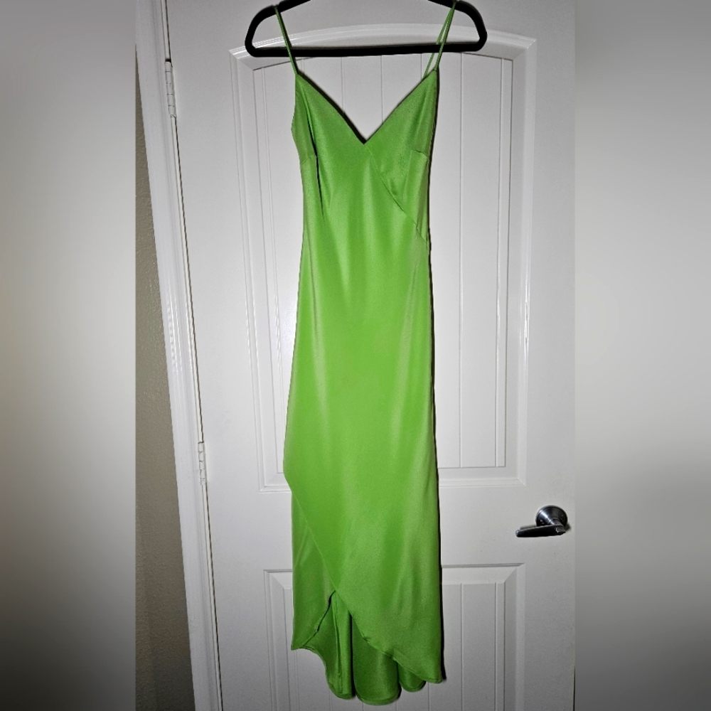 David Meister Lime Green 100% Silk Dress